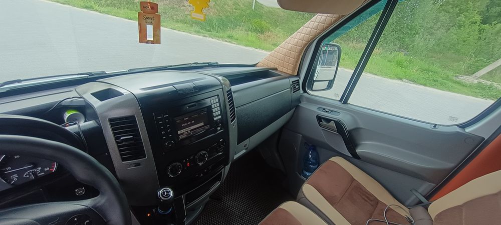 Mercedes- sprinter