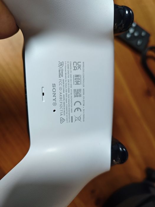 Konsola Sony PlayStation 5 + dysk M.2 1TB. REZERWACJA DLA P.DAMIANA