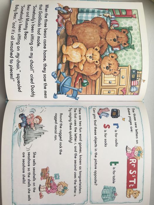 Книга для изучения Alphabet