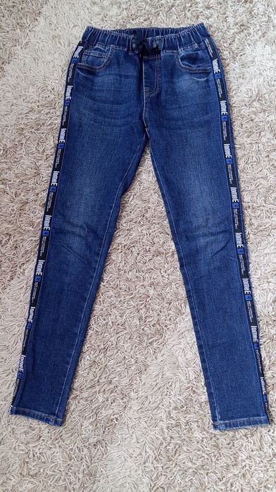 Джинси жіночі розмір 25