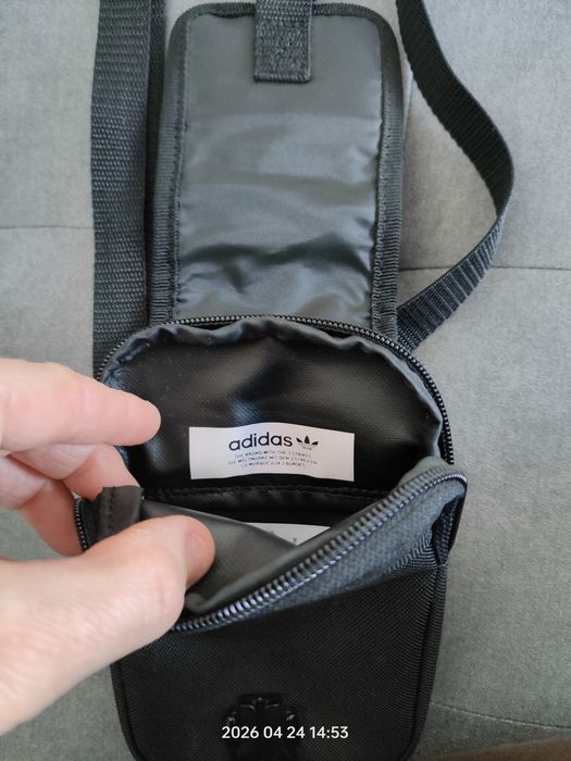 Saszetka Adidas czarna