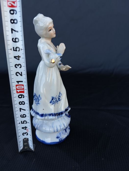 Ceramiczna figurka