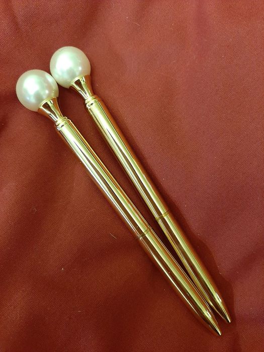 Кулькова ручка з перлиною