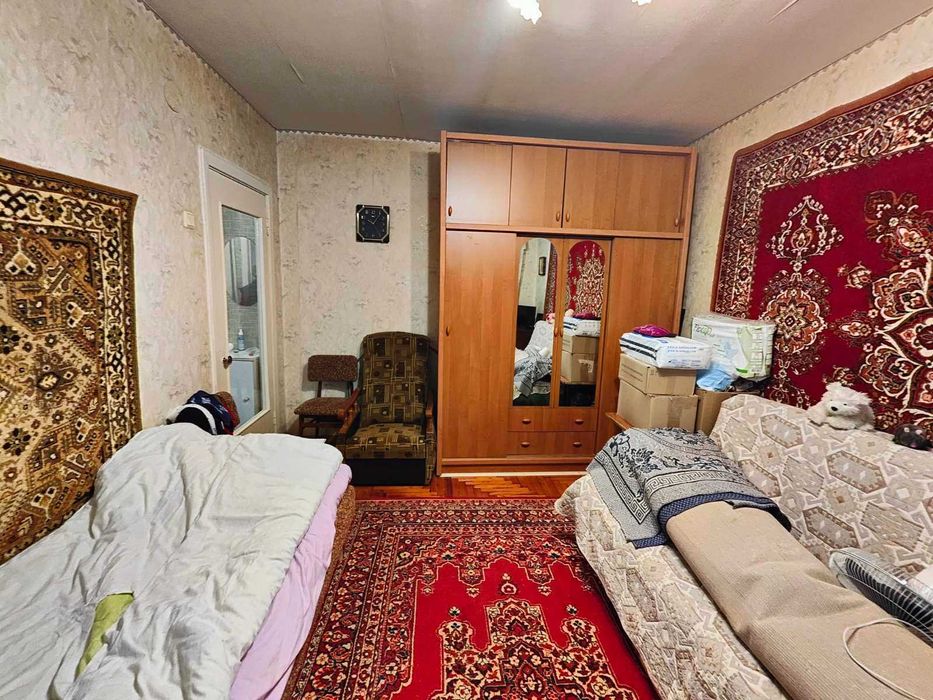 ПРОДАМ 1-но ікмнатну квартиру по вул.Штурмовій, Бородинский