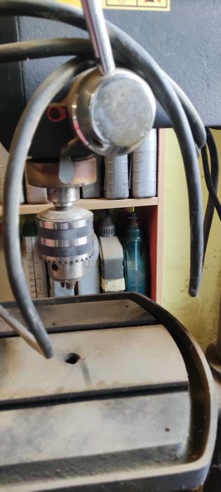 Wiertarka Pionowa  duża -chwyt 16 mm regulacja kąta  stolika