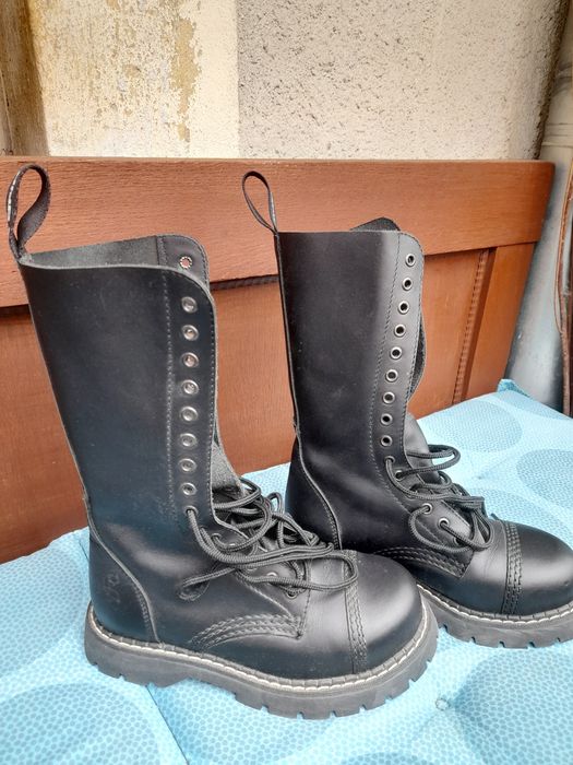 Wysokie glany Bustagrip r 38 Jarocin Poland Rock