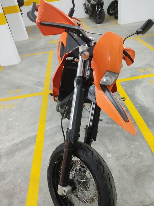 KTM 640 LC4 supermotard