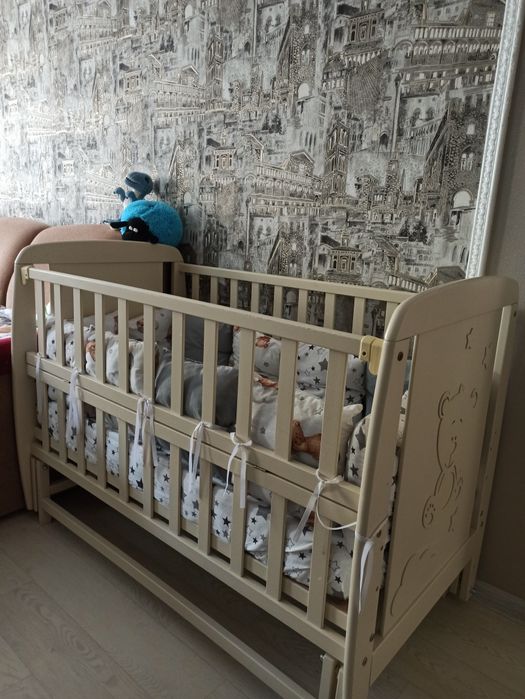 Детская кроватка маятник Умка