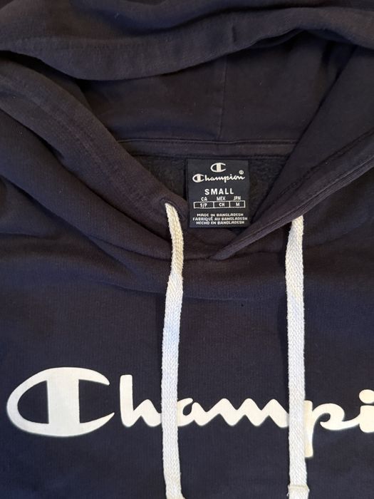 Klasyczna bluza Champion z kapturem granatowa męska unisex