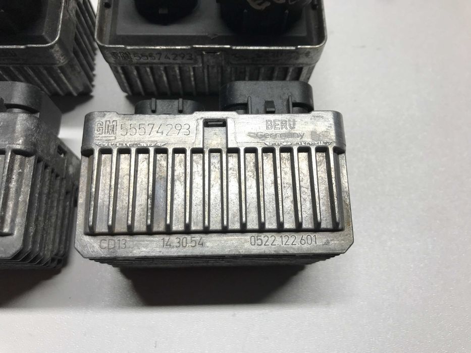 Реле свічок накалу Opel Antara. Astra J. Insignia. Corsa. Meriva