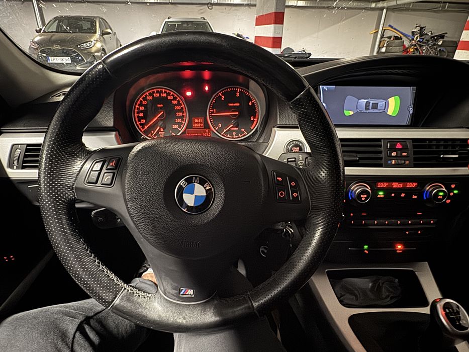 BMW 320d E91 2010r