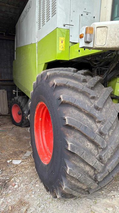 kombajn  claas Medion 310