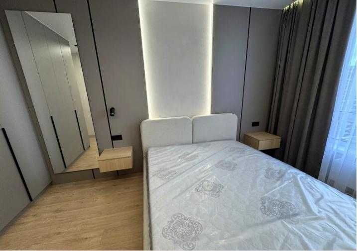 ПРОДАМ 1к квартиру Варшавський 2 Олеся 9А Дорогий ремонт/техніка/меблі