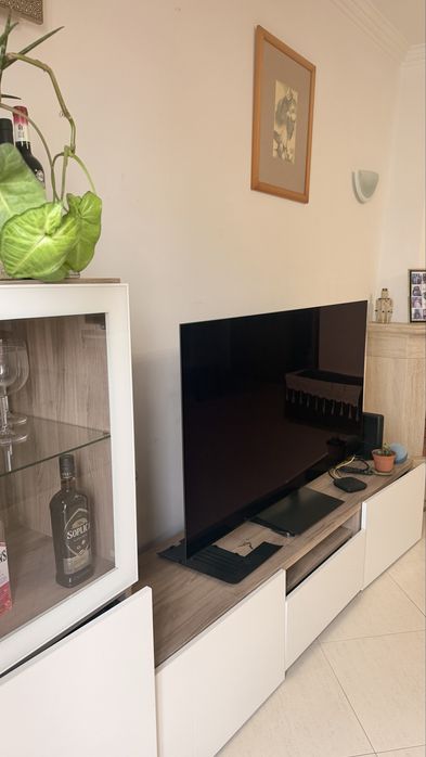 Estante para televisão