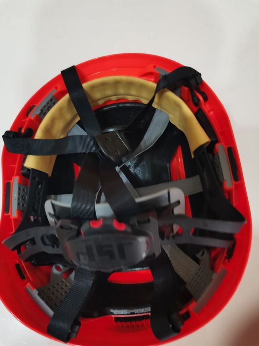 Kask budowlany firmy JSP