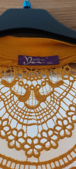 Sweter rozmiar M/L