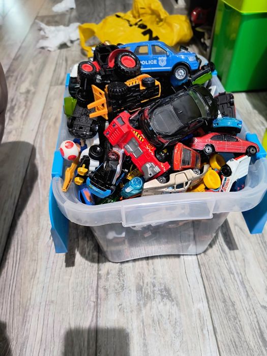 Zestaw autek dla dzieci