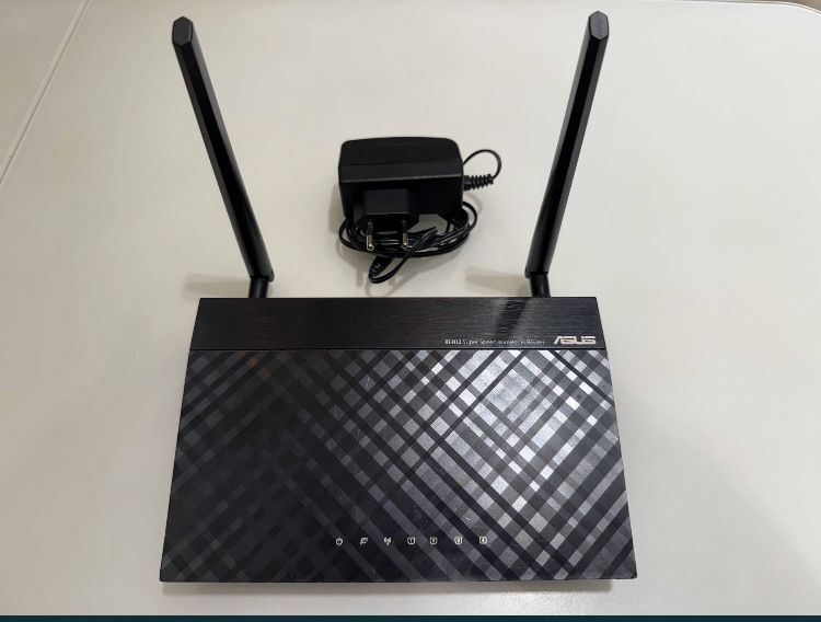 Asus RT-N12 WiFi Роутер (торг)