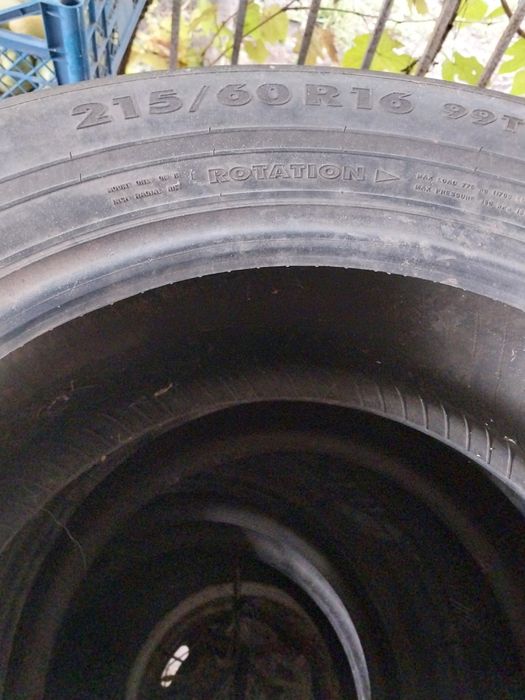 Продам зимнюю шипованую резину R16  б.у недорого