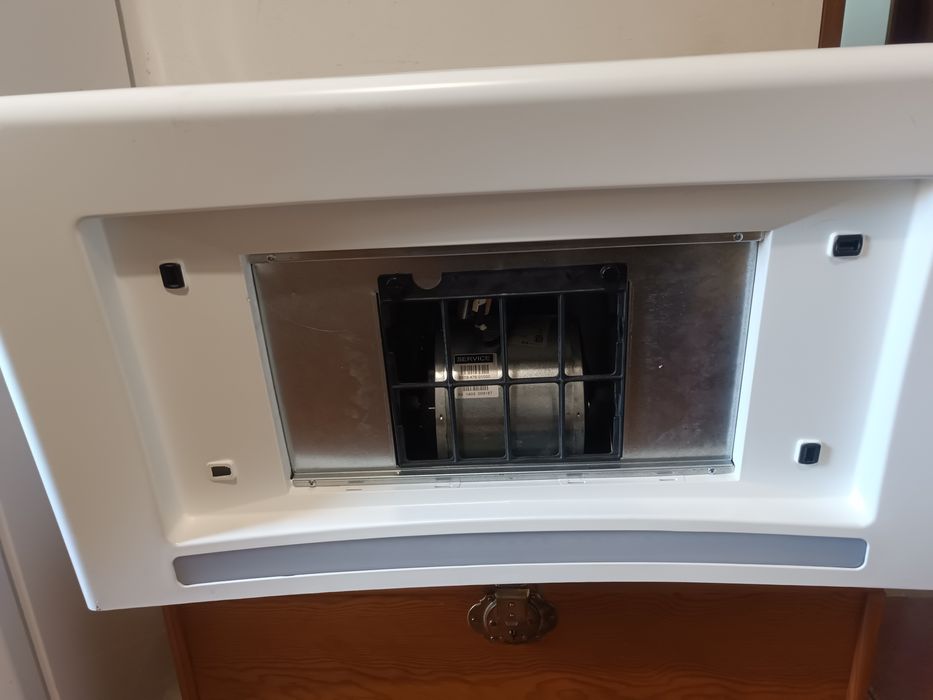 Exaustor potente no estado de novo