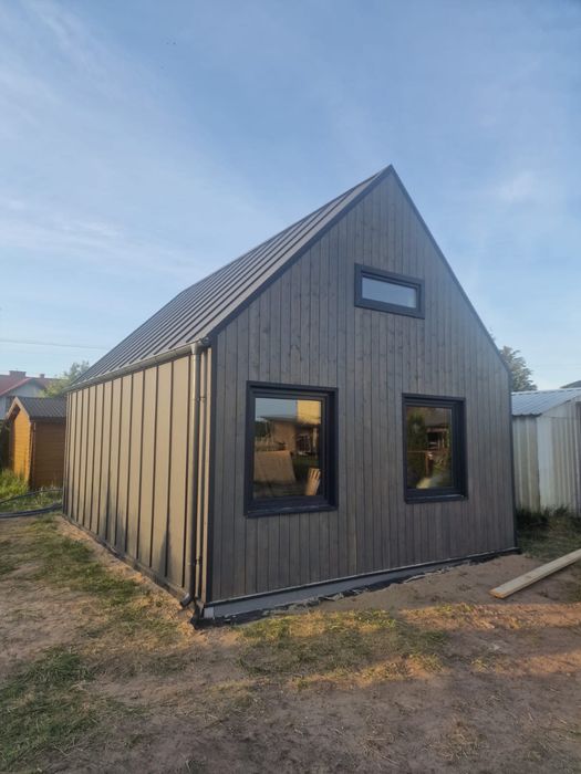 Domek w stanie deweloperskim.