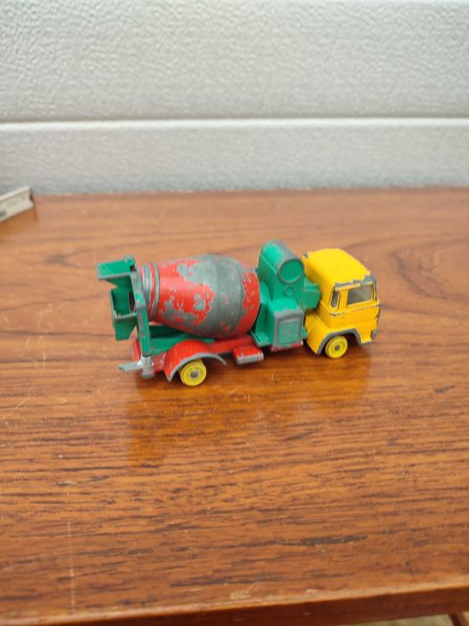 Ciężarówka Betoniarka SIKU  V 291  - Stary model