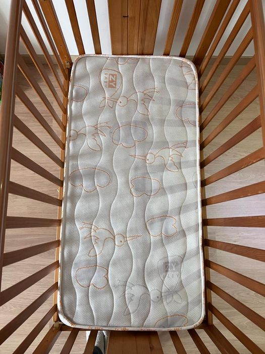 Cama de Grades de Bebé