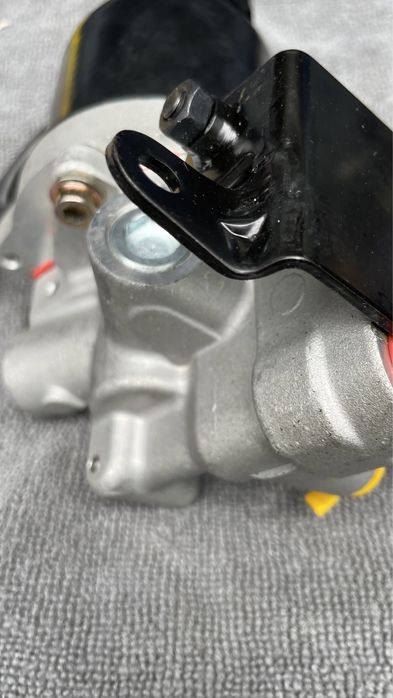 Mitsubishi Pajero Wagon 3 & 4 ABS блок/мотор