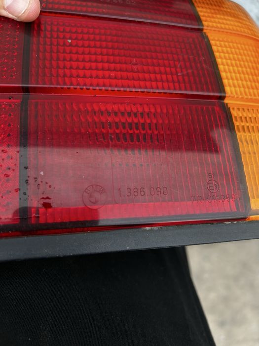 Farolins Traseiros BMW E30 Originais