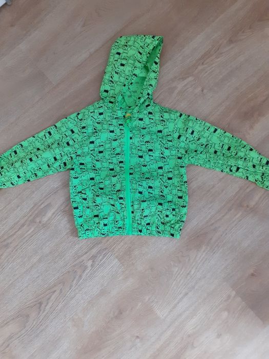 Kurtka lekka neonowa