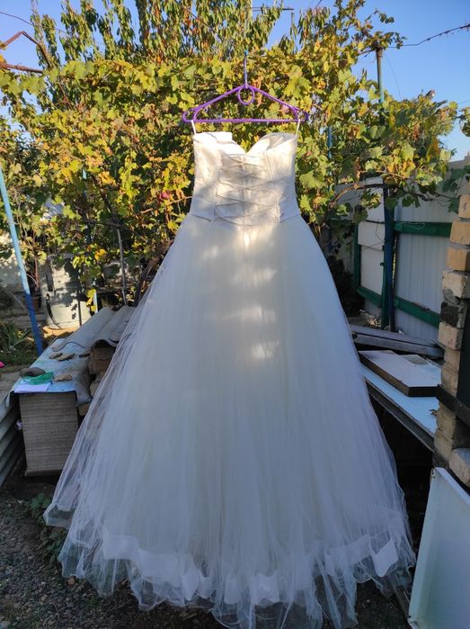 Продам свадебное платье