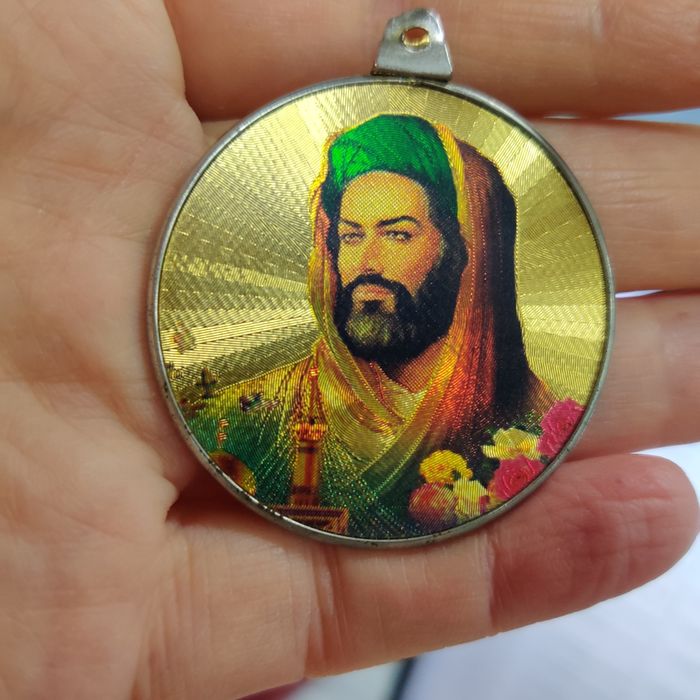 Медальон мечеть для верующих людей