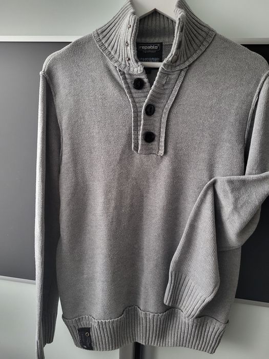 Swetr męski firmy repablo