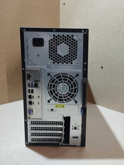 Робоча станція Сервер Supermicro / Xeon E3 - 1230 V3 / 16 DDR3