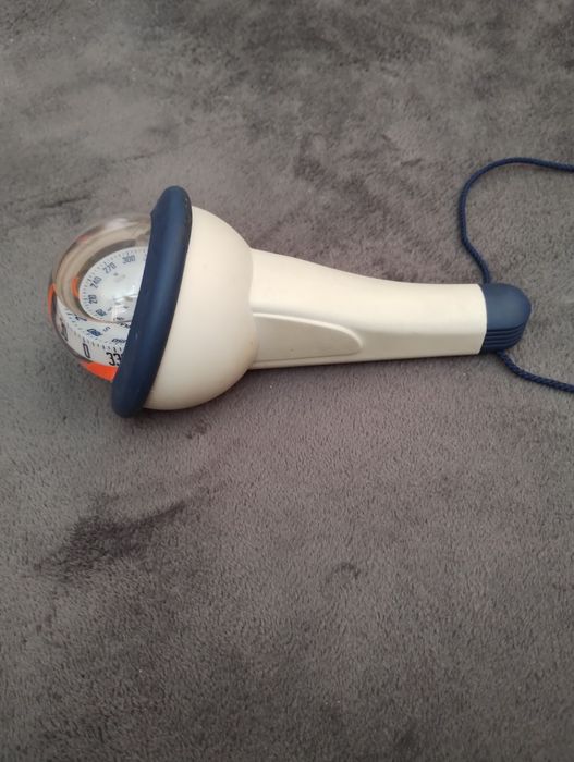 Kompas plastimo IRIS 100