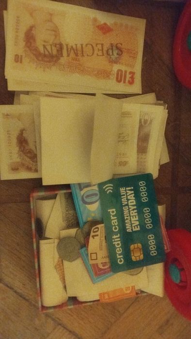 Zabawa w sklep produkty kasa wózek pieniążki