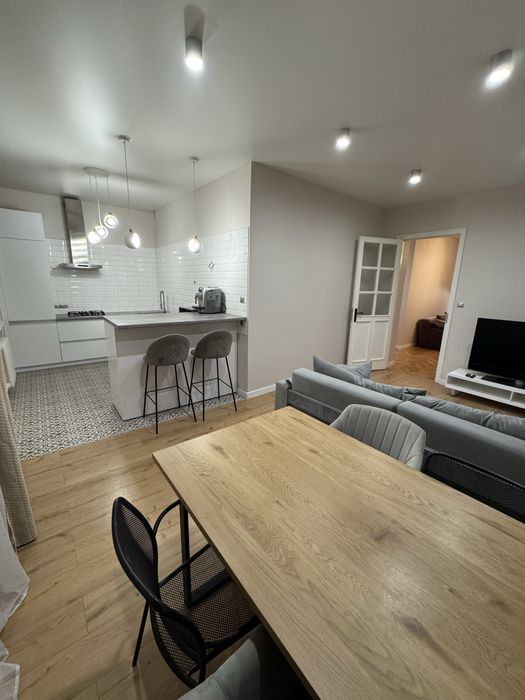 Міхновського Аренда Власник метро Звіринецька