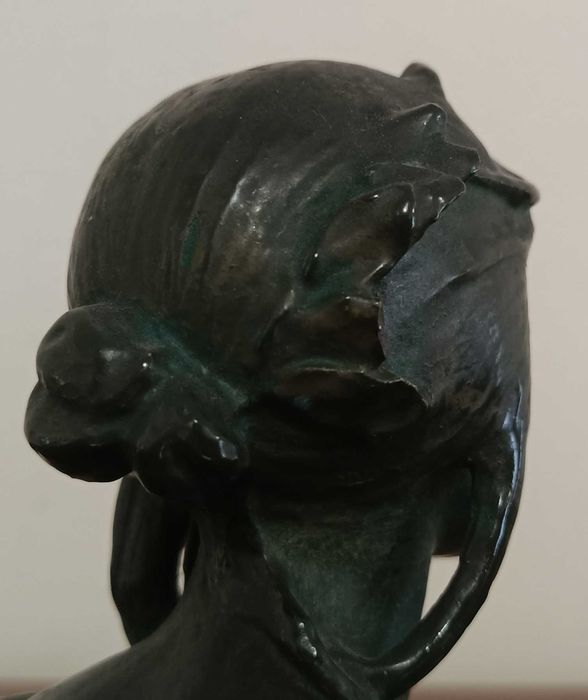 Escultura original - A História - António Teixeira Lopes