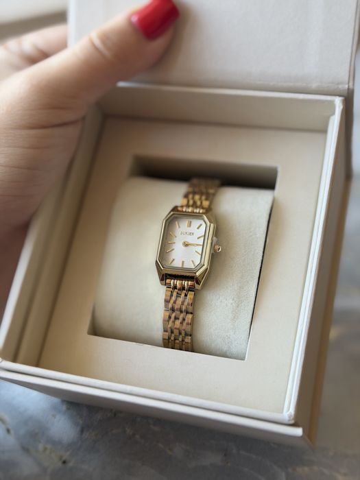 Продаю ночі часи ( не підійшов розмір )  , можливо обмін на ISABELL GOLD ,burker ISABELL PETITE GOLD , є коробка , є інструмент для вкорочення часів