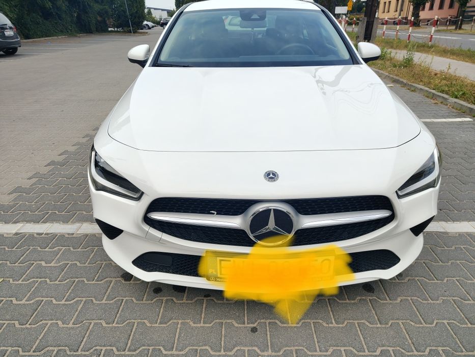 Sprzedam mercedesa CLA  180 sedan