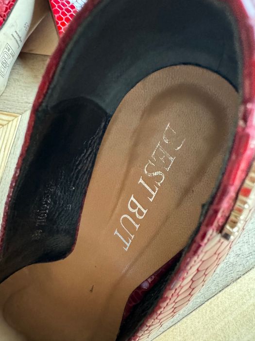 Buty Best but ,czółenka  bordo na słupku rozm.39