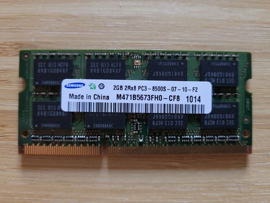 2 kości pamięci RAM Samsung M471B5673FH0-CF8 2GB SO-DIMM DDR3