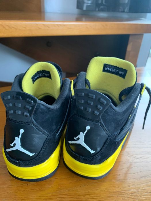Buty Nike Jordan 4 Thunder Yellow rozmiar 38,5 z bluzą w gratisie