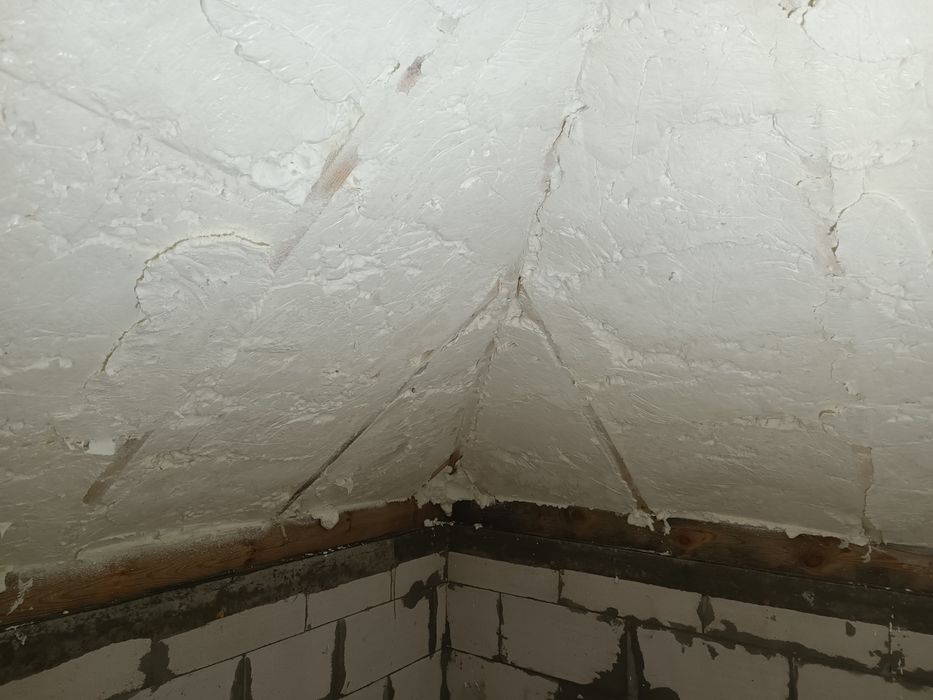 ППУ утеплення пінополереутанове,жилих та не жилих приміщень.