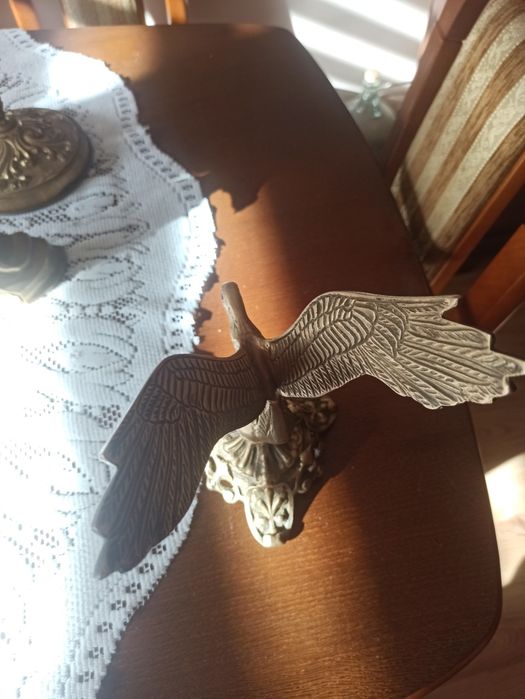 Figurka orła z mosiądzu
