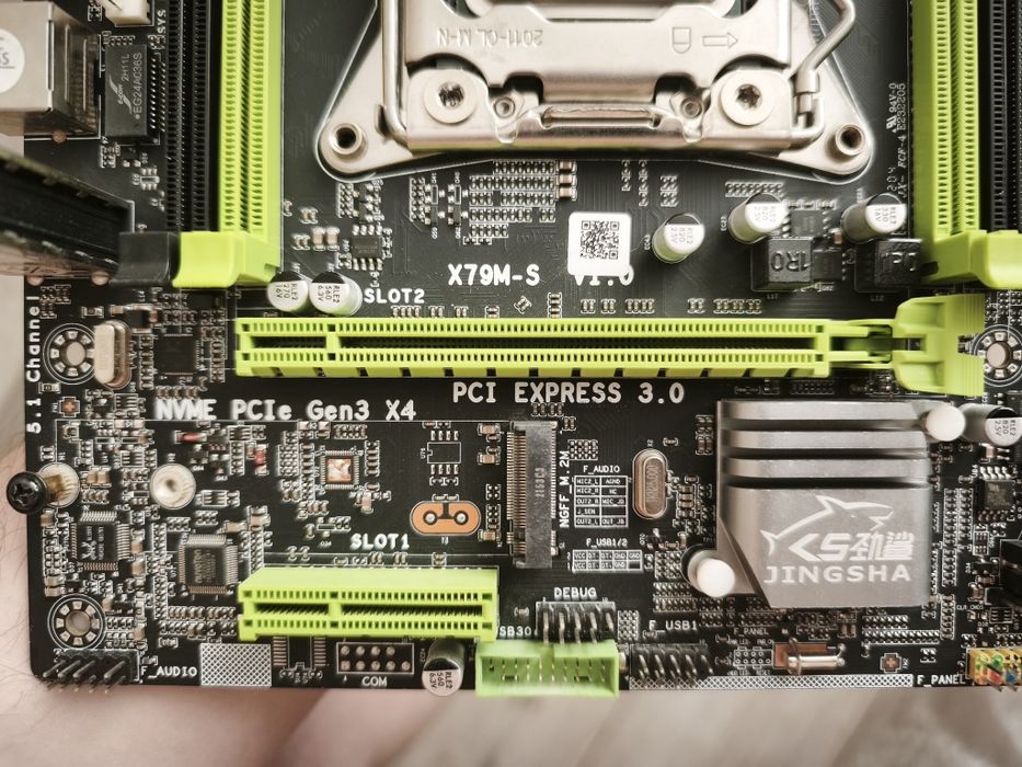 Продам комплект jingsha x79m-s 16gb ddr3 xeon 2689