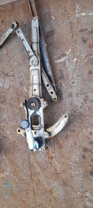 Стеклоподемники мех. Блюберд.