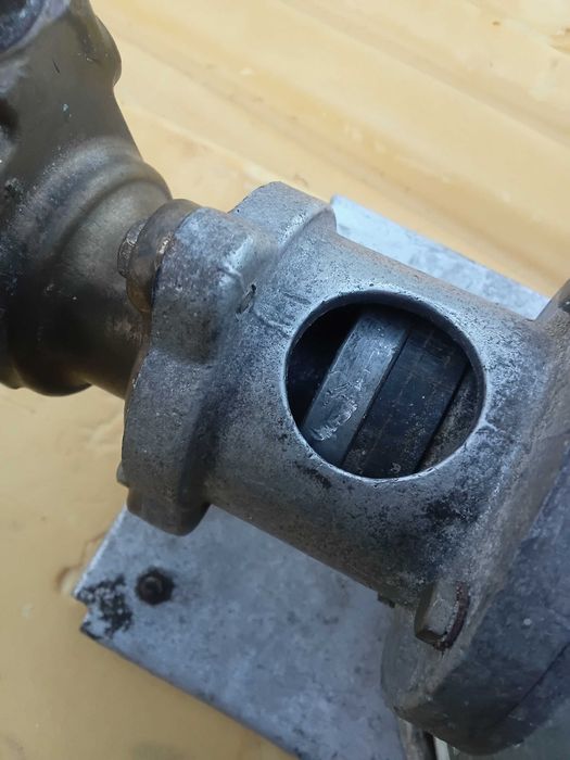 Silnik elektryczny z pompą 1360 obr/1 min