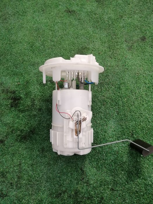 Bomba de gasolina Peugeot 208 1.6i