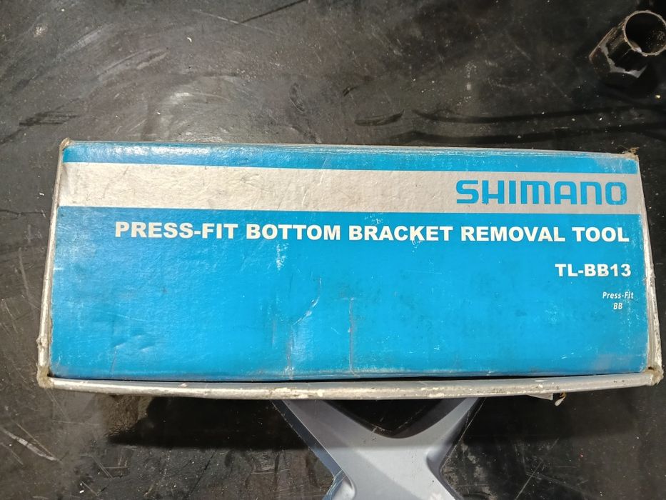 Saca rolamentos de pedaleira de bicicleta